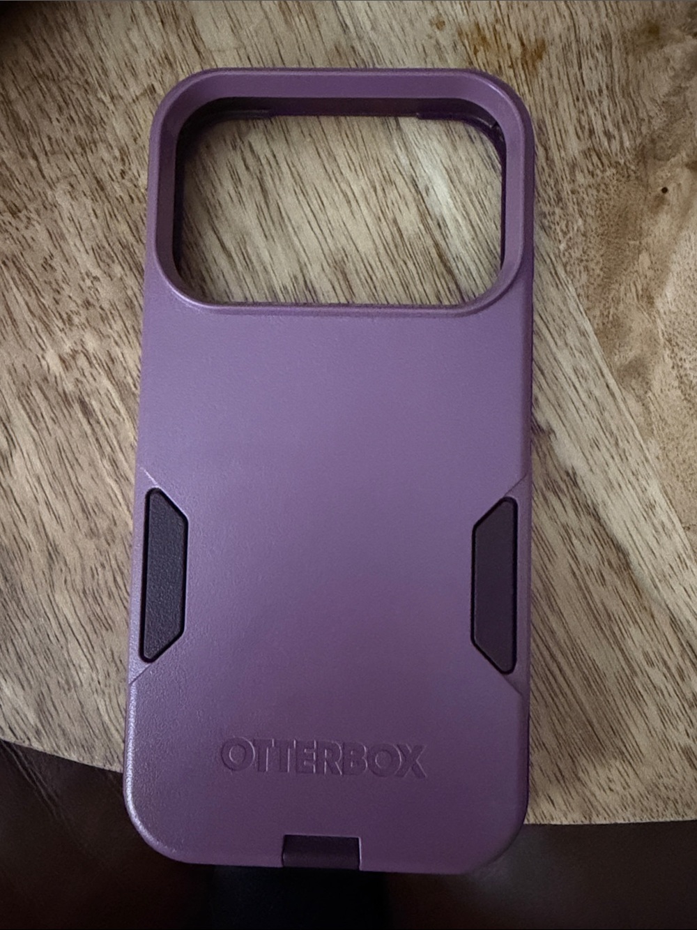 OtterBox Protective Phone Case in Dusty Purple Brand New I Phone 17 pro